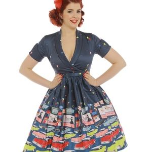 Pinup Diner Drive-In Dives 50s Cars Swing!